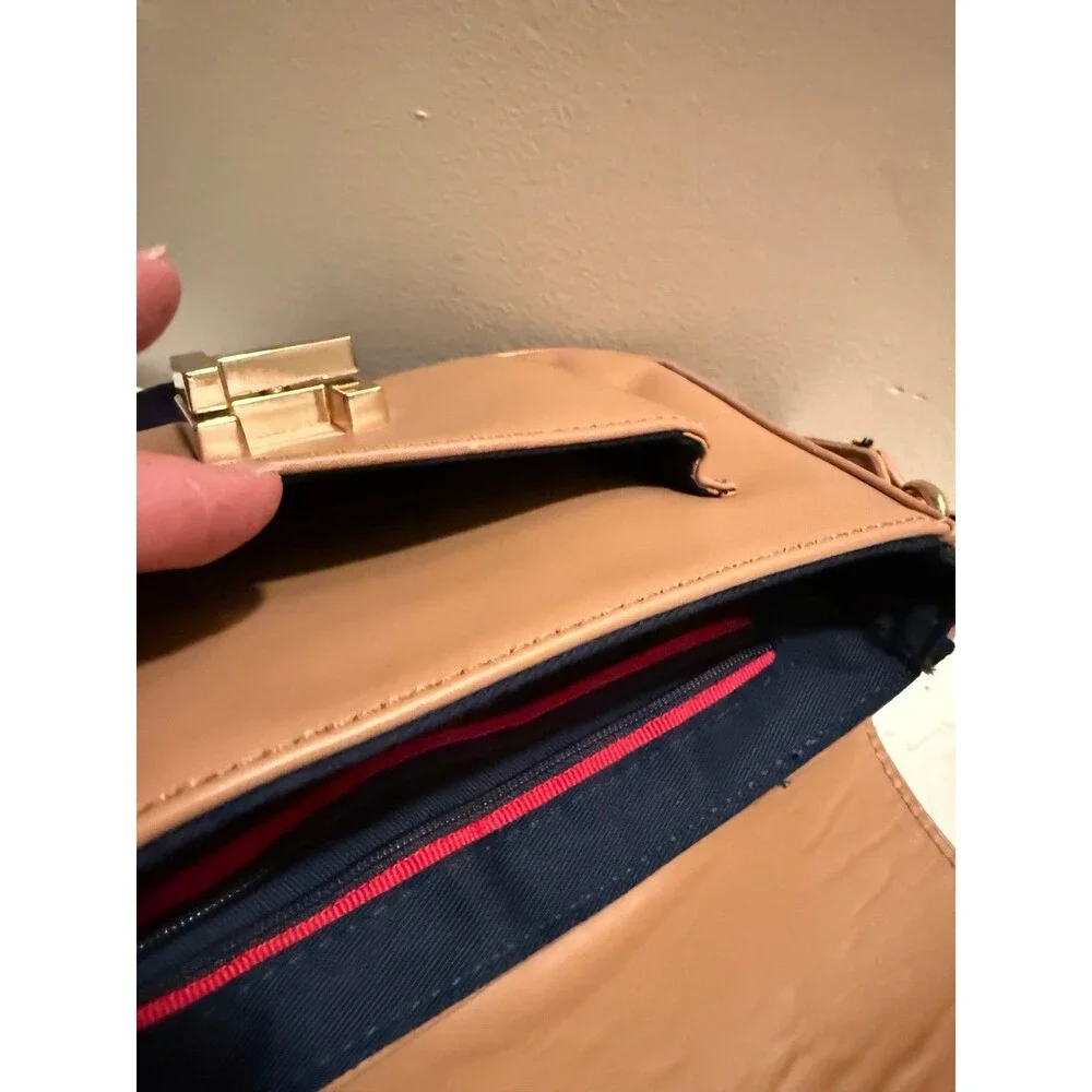 Tommy Hilfiger Genuine, Leather Stripped Saddle Crossbody Bag EUC